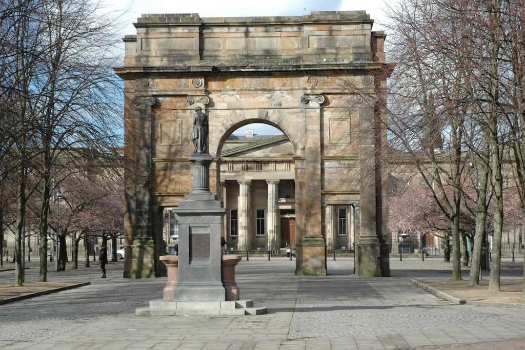 The Nelson - Spacious City Property And Free Parking Glasgow Buitenkant foto